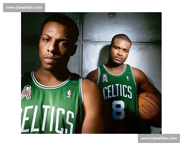 保罗·皮尔斯：传奇球星的辉煌职业生涯与篮球历史地位解析