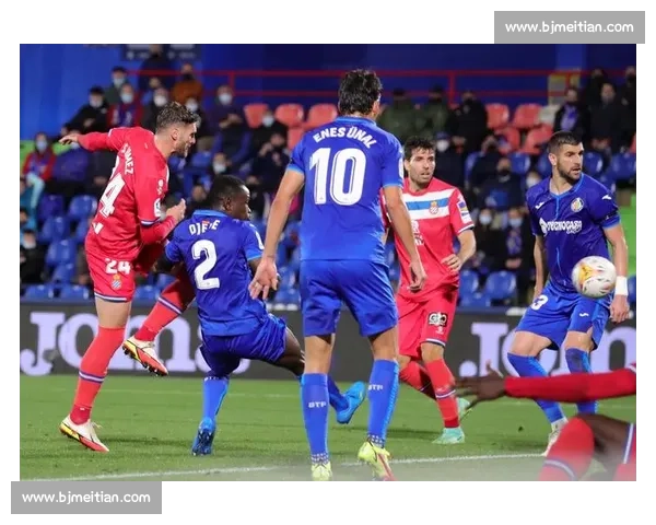 官方：西班牙人免签塞尔维亚国门德米特罗维奇，签约三年