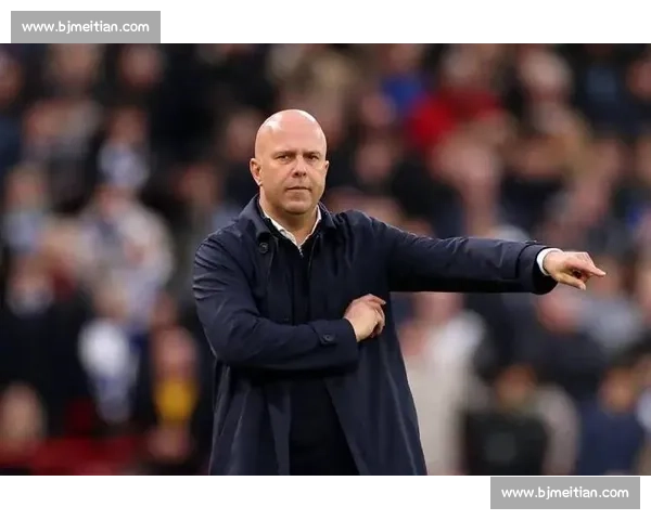 战术大师的博弈，英超冠军教练的智慧较量！